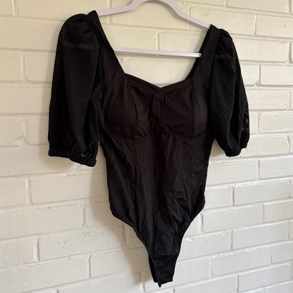 HALARA Softlyzero™ Airy Backless Sweetheart Neck Bishop Sleeve Top, SZ M EUC - Picture 8 of 13
